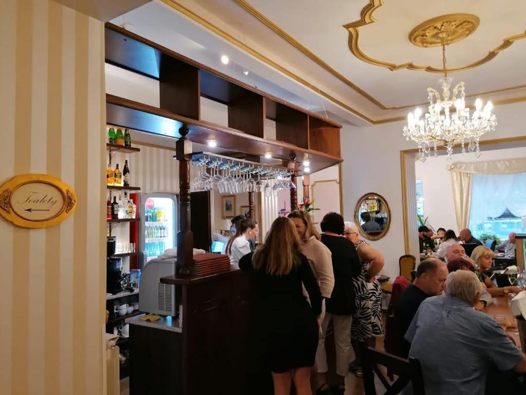 Hotel Dejmalik Litoměřice Bagian luar foto