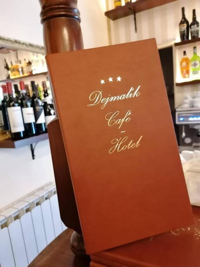 Hotel Dejmalik Litoměřice Bagian luar foto