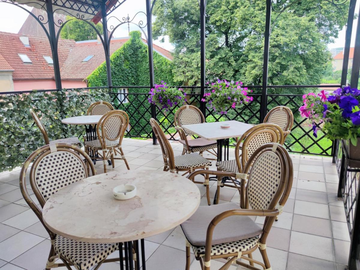 Hotel Dejmalik Litoměřice Bagian luar foto