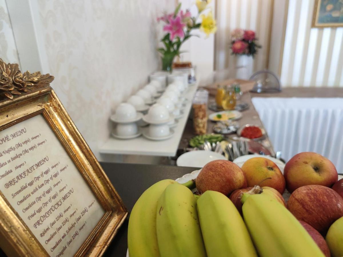 Hotel Dejmalik Litoměřice Bagian luar foto