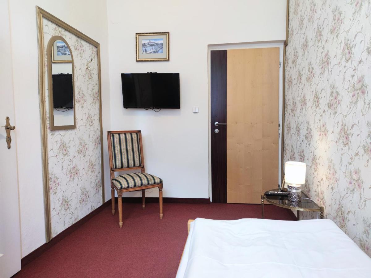 Hotel Dejmalik Litoměřice Bagian luar foto
