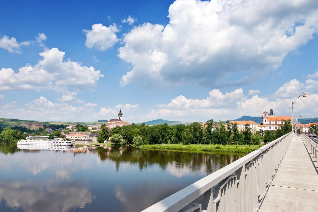Hotel Dejmalik Litoměřice Bagian luar foto